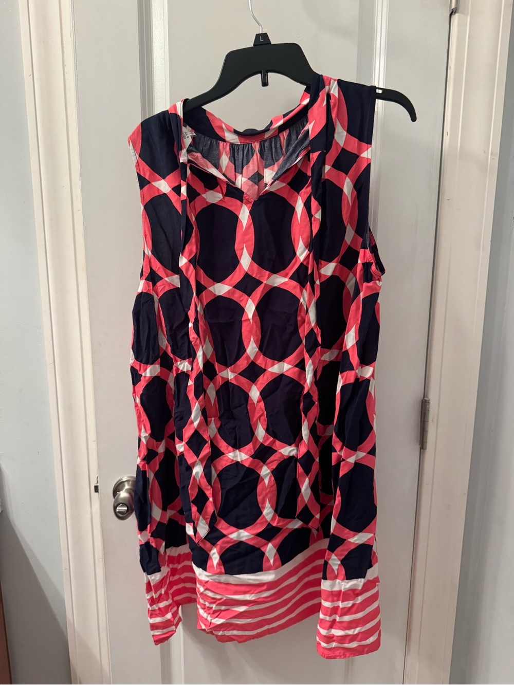 Sleeveless Navy and Coral Geometric Print Women's dress
